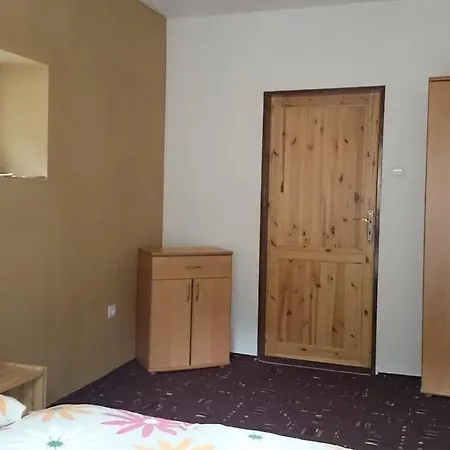 Tatil Evi U Potoka